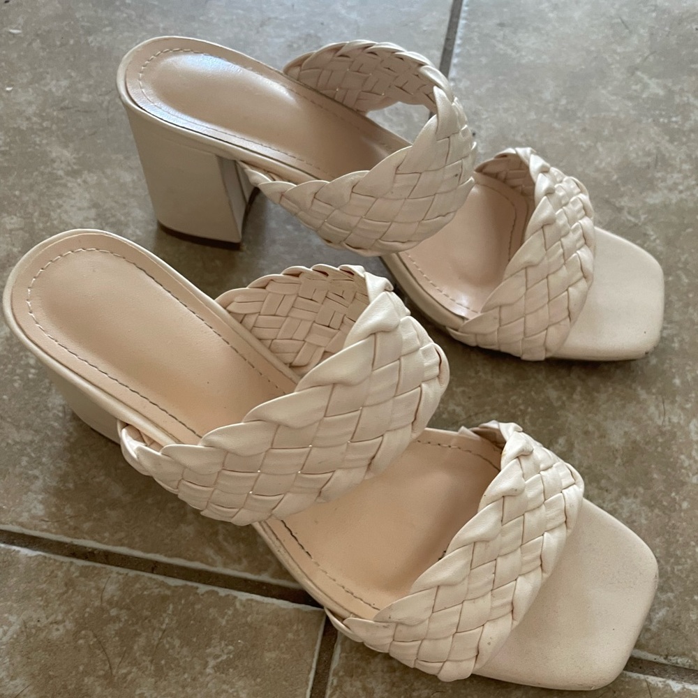 SHEIN White Braided Sandals Size 7
